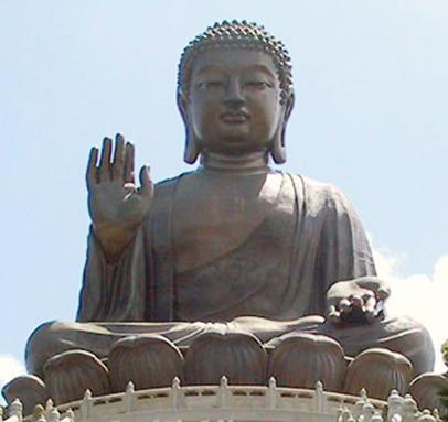 Будда Шакьямуни, восседающий на лотосе. Одно из канонических изображений Будды-Шакьямуни. А ведь лотос выражает и понятие "логоса" или слова Божьего в христианстве.