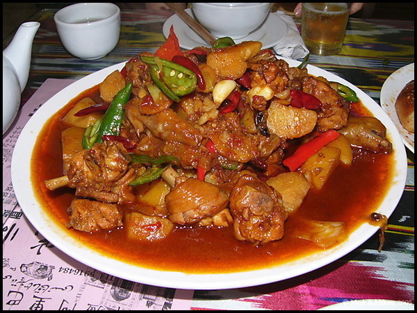 8 фирменных блюд уйгурской кухни, которые стоит попробовать в Вашингтоне.